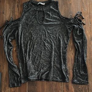 Women's Black Cold Shoulder Top